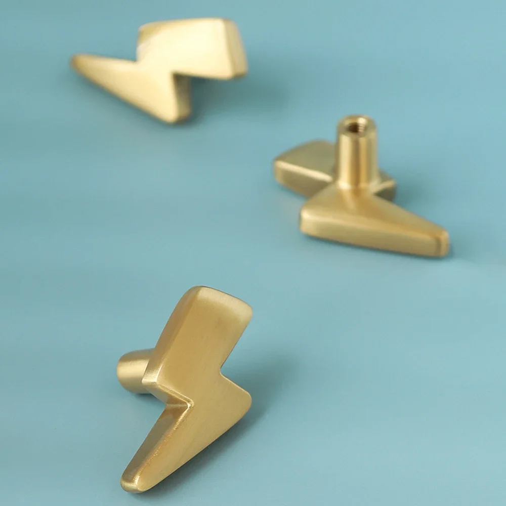 Lightning Design Brass Cabinet – обзор и цена Unique Furniture Hardware